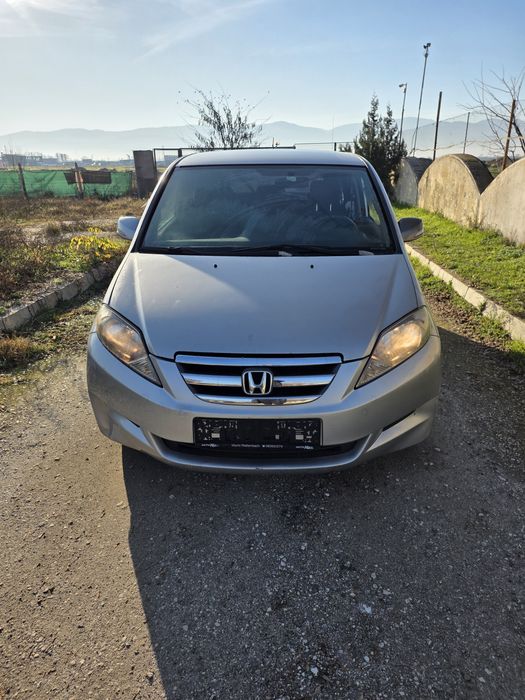 Хонда ФРВ,2.0 бензи,на ЧАСТИ