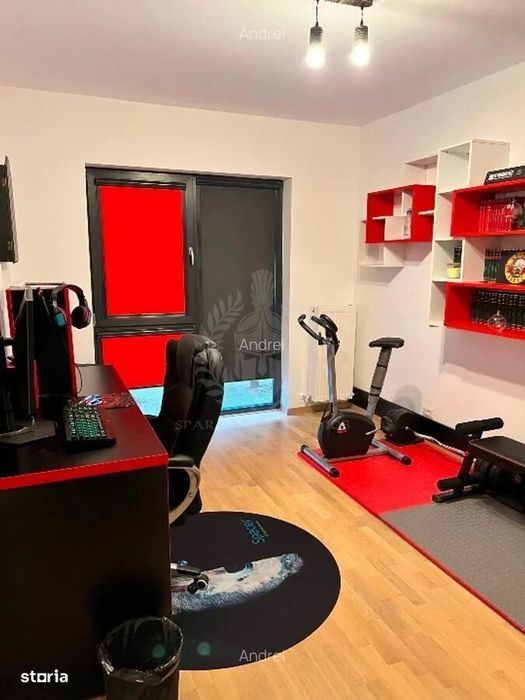 // 3 Camere+ Loc De Parcare// Mrs Smart//