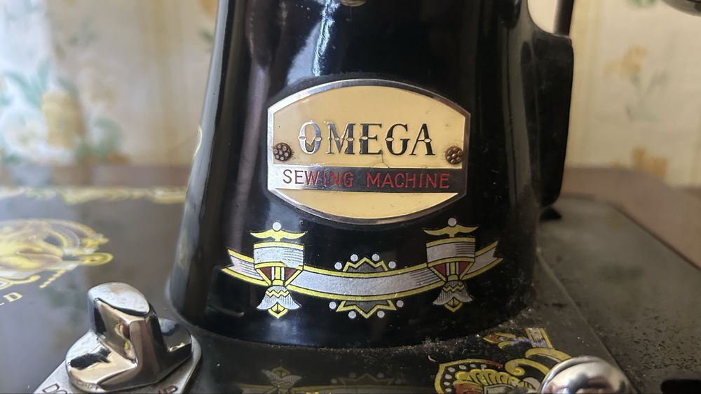 винтидж крачна шевна машина Omega (Омега) – отлично състояние