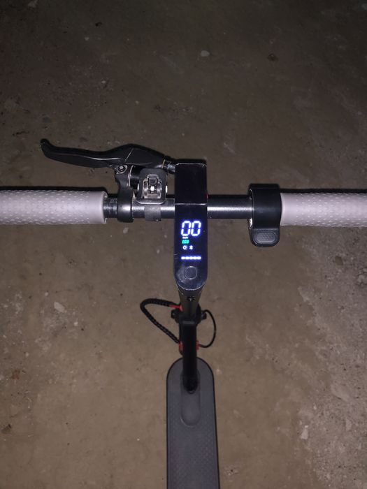 Продам Электросамокат