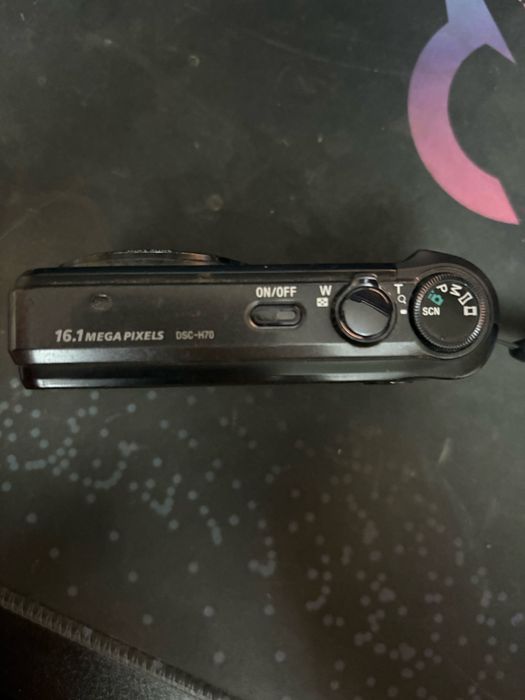 Sony Cyber-shot DSC-H70