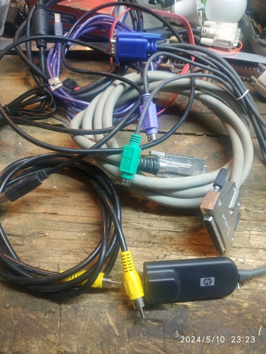 Сетевые ,соединительные шнуры.