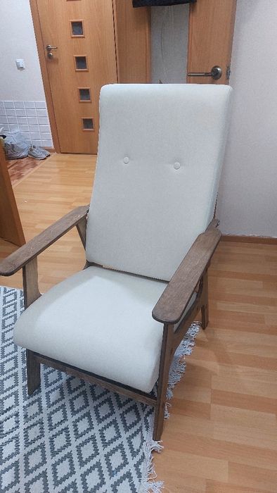 Кресло для гостинной