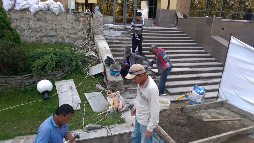 Реконструкция зданий и помещений • подряд • ИП