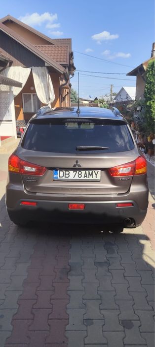 MITSUBISHI ASX 2011 — imagine 10