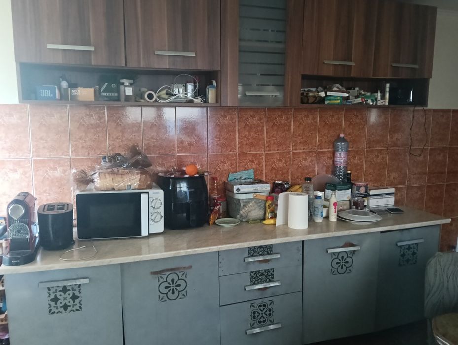 Vând mobila bucătărie