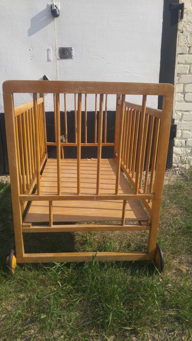 Детская кровать.