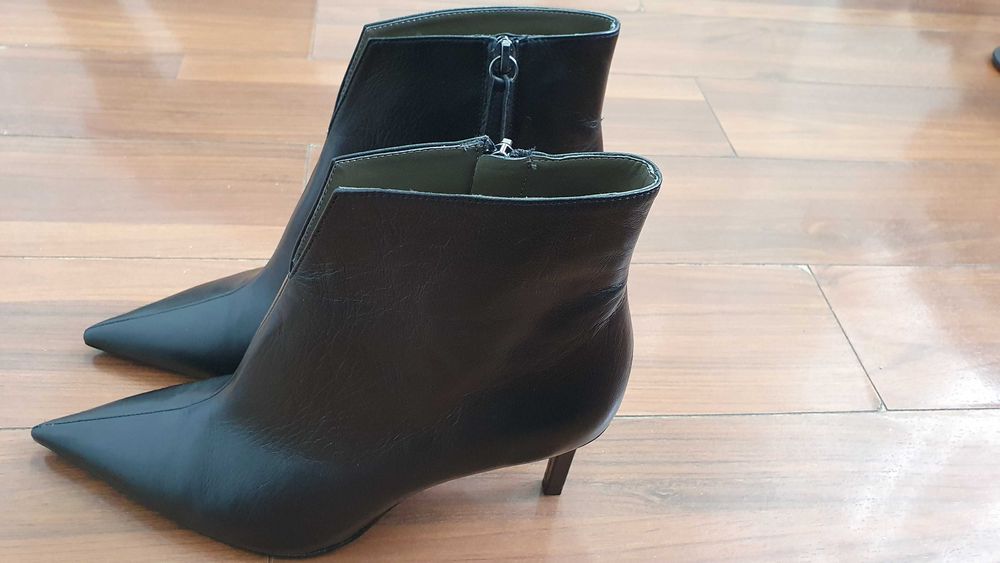 Botine Zara, noi marimea 38