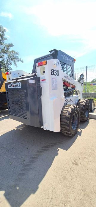 Мини-фронтальный погрузчик WECAN WT830