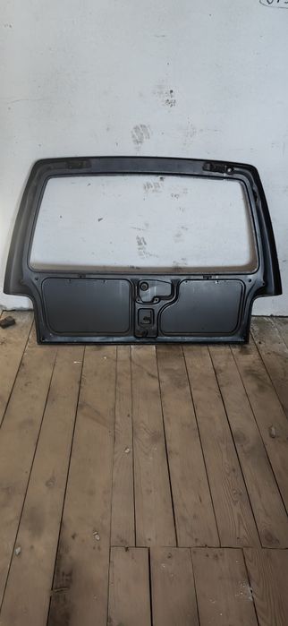 Дверь задка на автомобиль 2111