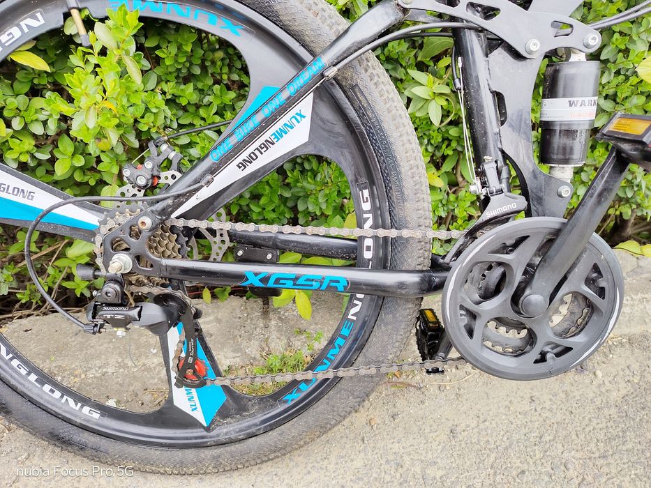 Vând bicicletă MTB