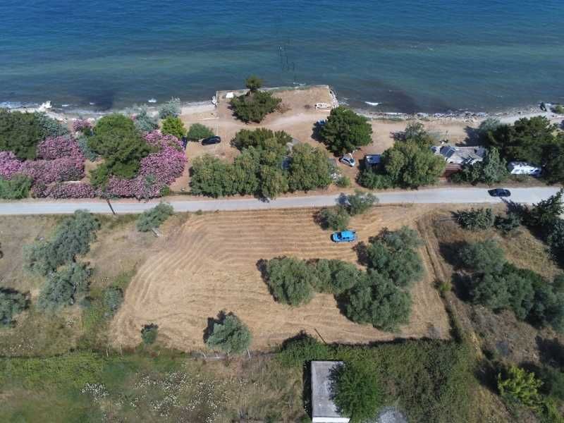 ПРОДАВА Прекрасен инвестиционен имот на метри от плажа