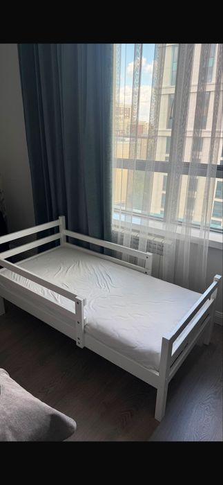 Продам детскую кровать