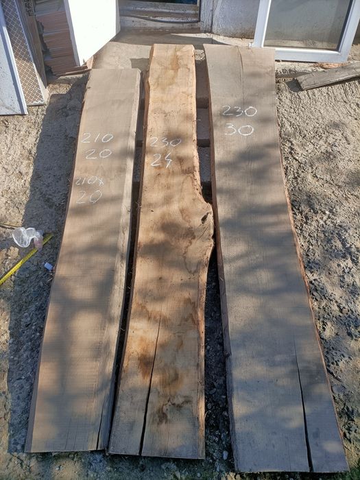 Cherestea stejar și scindura frasin  uscat