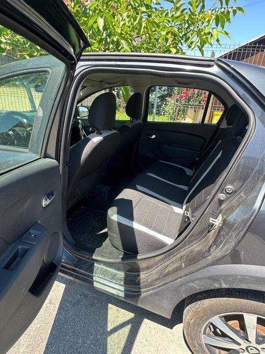 Dacia Logan Stepway, 1.0 TCE GPL + Benzina