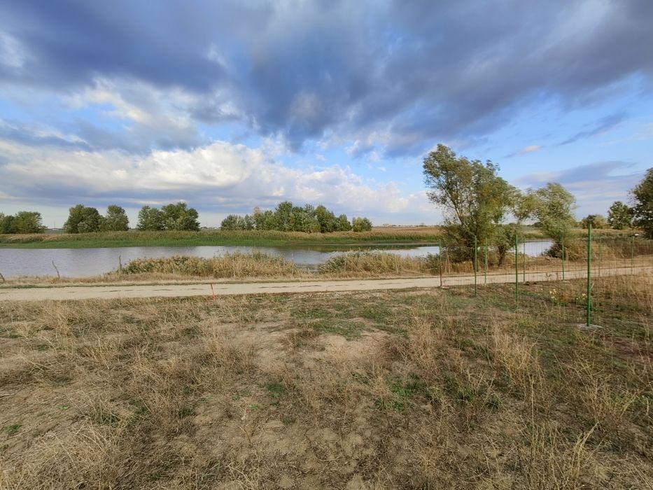 Teren langa LAC Berceni - Vidra
