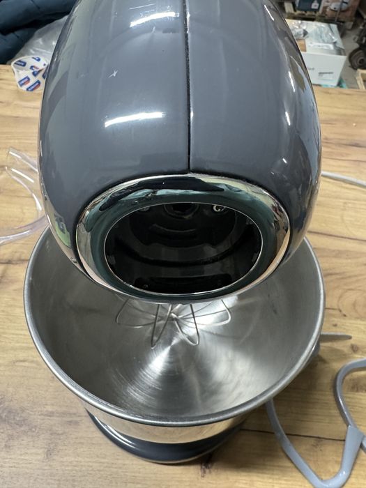 SMEG SMF03 Планетарен Миксер - ВРЕМЕННО НАМАЛЕНИЕ 199.99€ - беше 250€