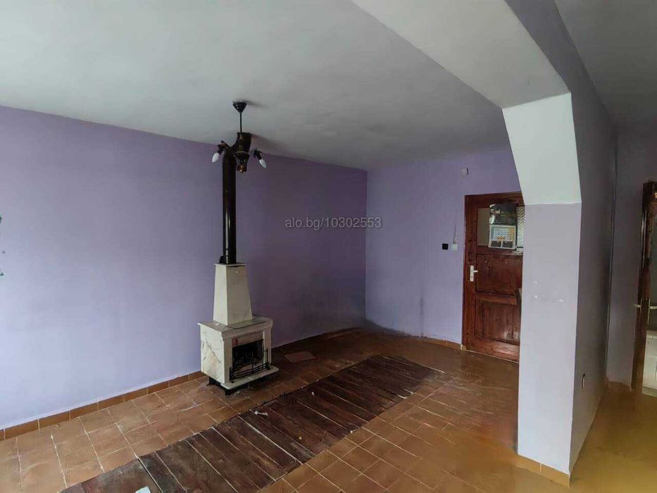 Продава се Къща в Провадия - 380 кв.м за 295 €/кв.м - Снимка #13