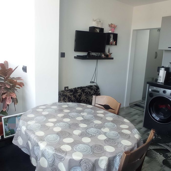 Двустаен апартамент