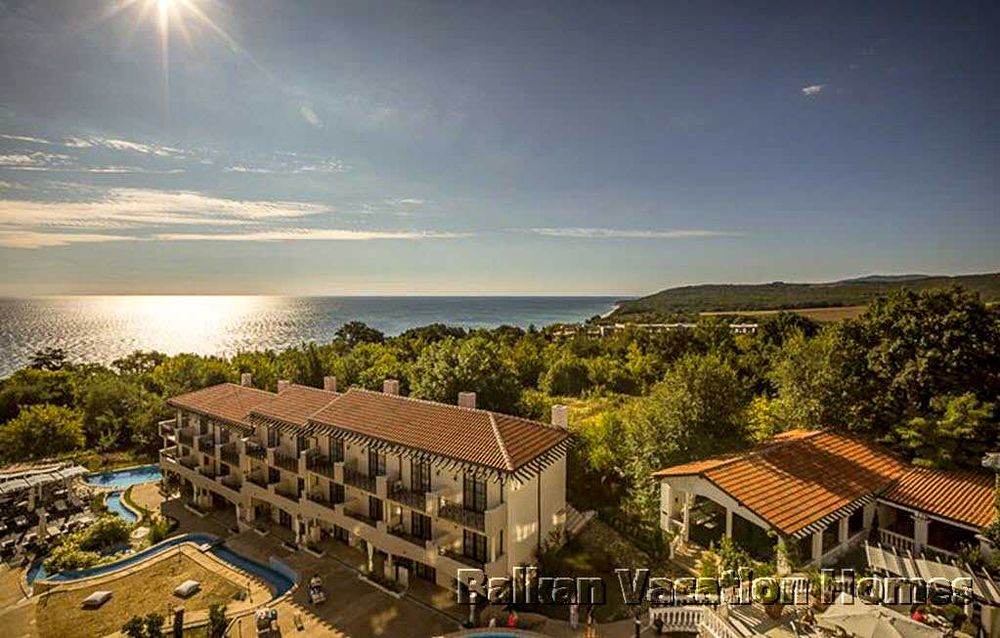 Продава се Тристаен апартамент в Обзор - 113 кв.м за 510 €/кв.м - Снимка #19