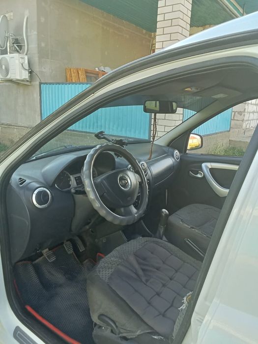 Лада ларгус 2014г продам срочно