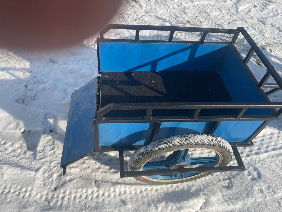 SCUTER Vehicol - Utilitar - Artizanal cu remorcuta.