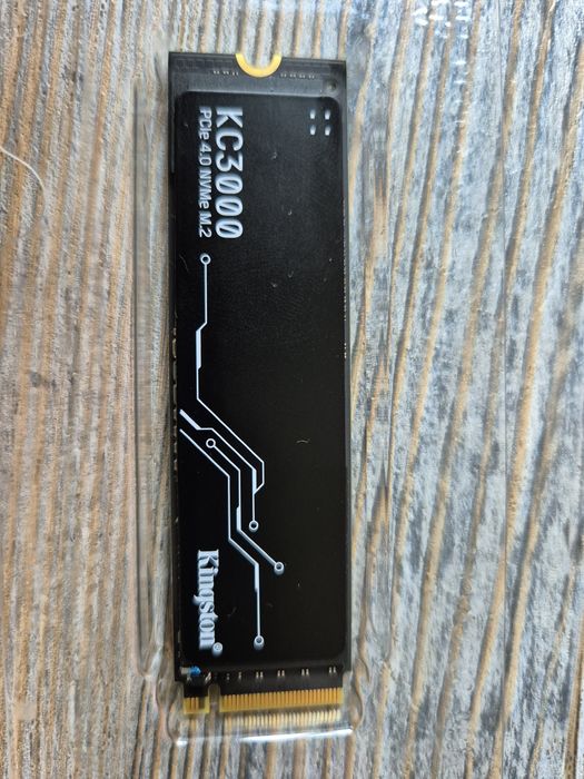 SSD 2TB 1TB NVMe Kingston