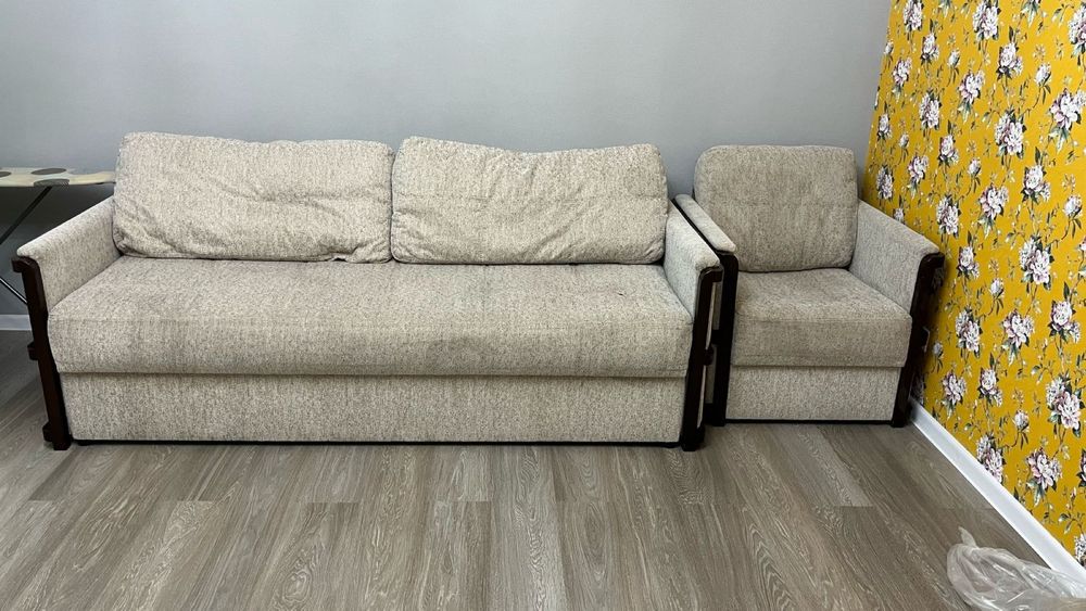 продам раскладные 2дивана