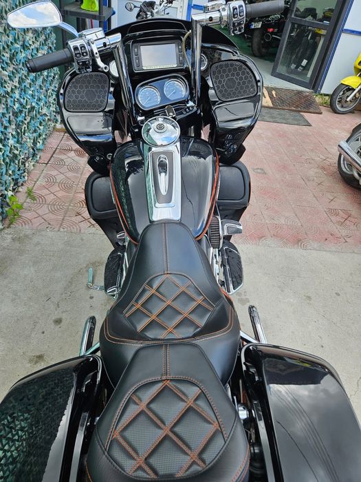 Vand Harley Davidson road glide CVO