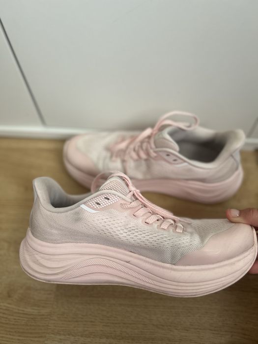 Спортни обувки Pammys.