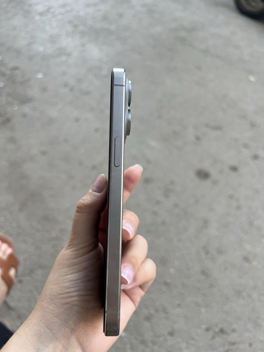 Продам 15 Pro Max