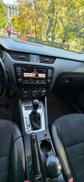 SKODA Octavia 2016 — imagine 5