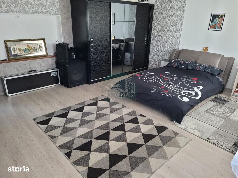 Casa 5 camere 4 bai 426 mp teren zona Arhitectilor