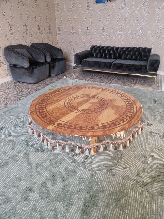 Круглый стол (Жер стол). В аренду