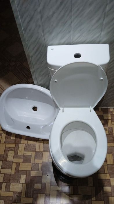Унитаз бачок раковина