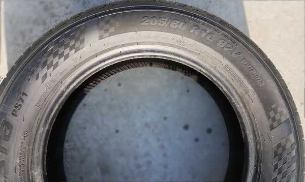 205 60 16 Kumho- cauciucuri vara