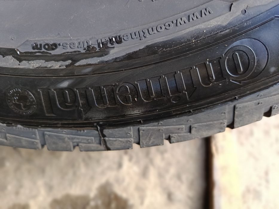 БУСОВИ ЛЕТНИ -2023г.-16цола-215/75-1бр.-140лв."CONTINENTAL"-като нови