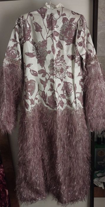 Ansambl. Holati: a'lo darajada.