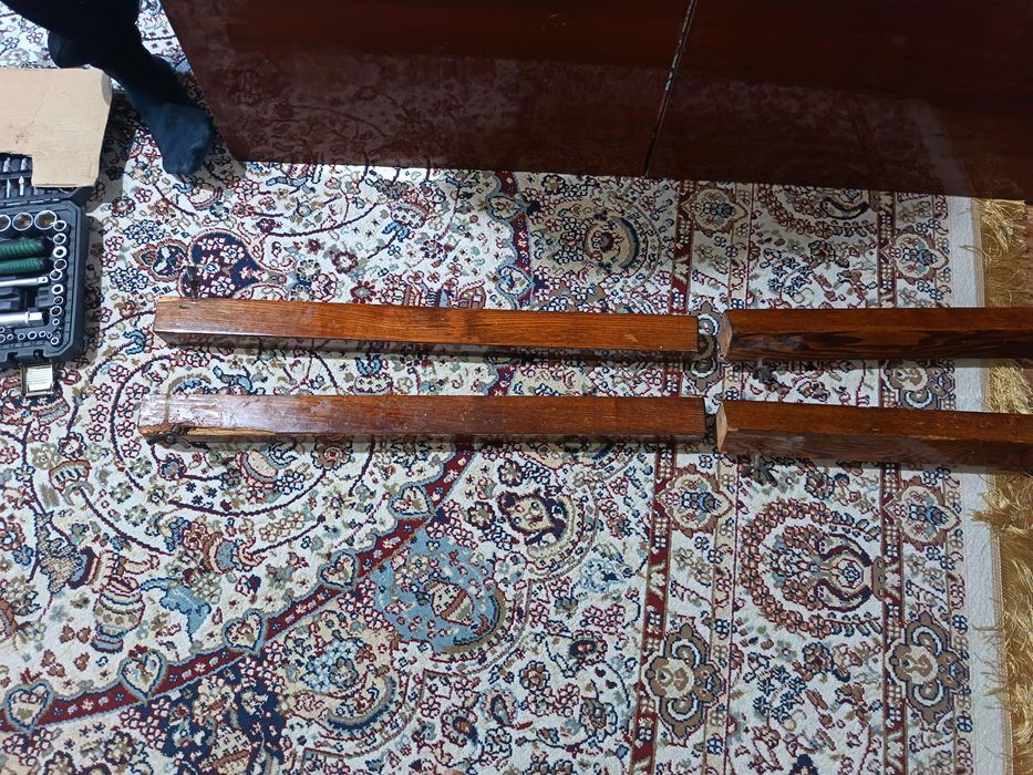 Продам кухонный стол