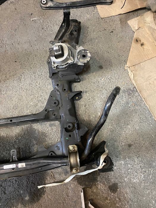 jug motor punte fata bmw x5 g05