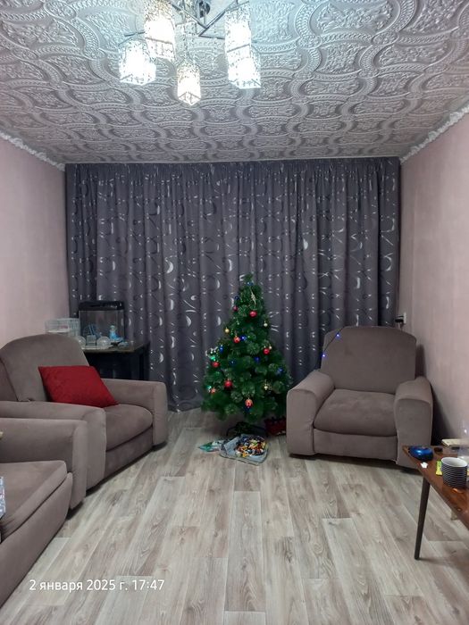 Продаётся 6-и комнатная квартира