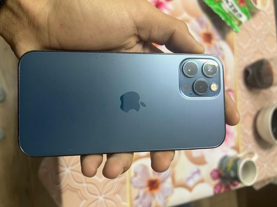 Айфон 12про сатылады