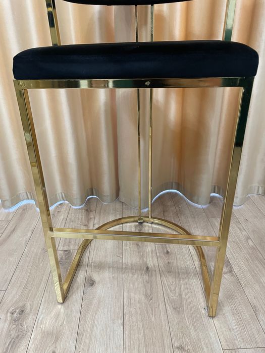 Set 3 scaune de bar de catifea