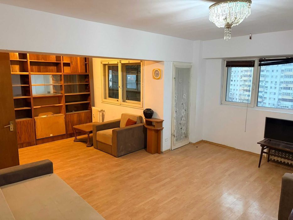 Apartament 4 camere de inchiriat