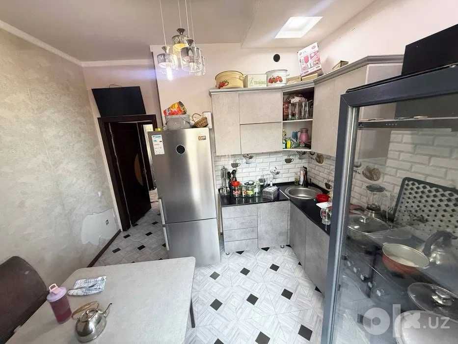 "Solaris Yakkasaroy Qushbegi 73m2 8/10 3kom"