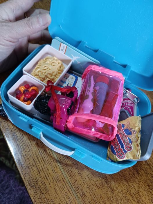 Продам фирменный детский чемоданчик