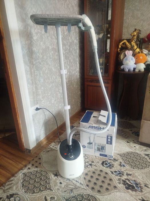 Продается паровой утюг Аршия новый в коробке