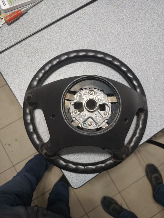 Волан Мерцедес w124,w202,w210,r129