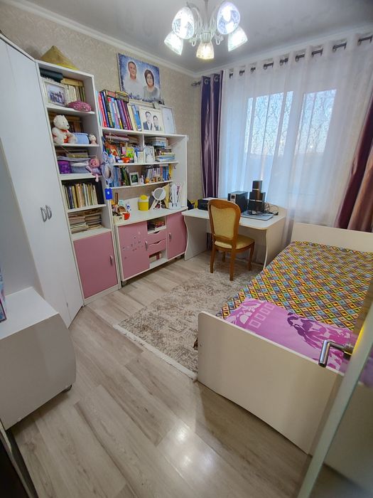 Продается 4-комн (9-41, 4 эт)