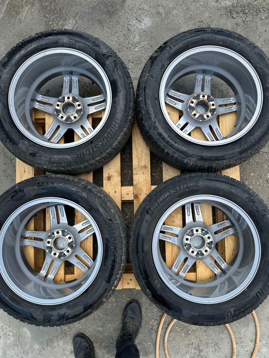 Джанти с Гуми 235/55R17 Mercedes